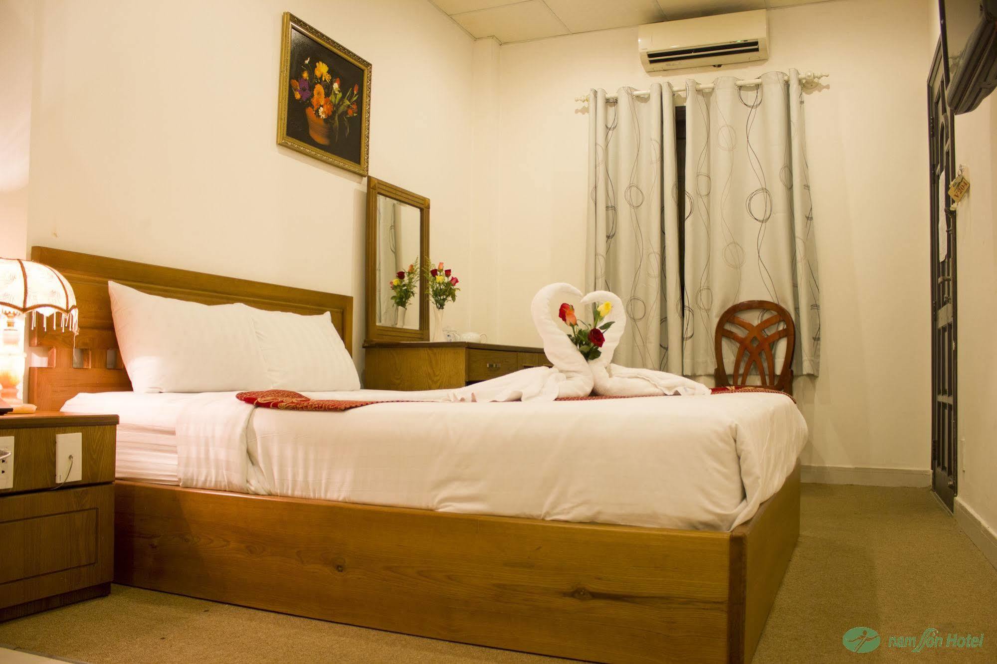 Nam Son Hotel 胡志明市 外观 照片