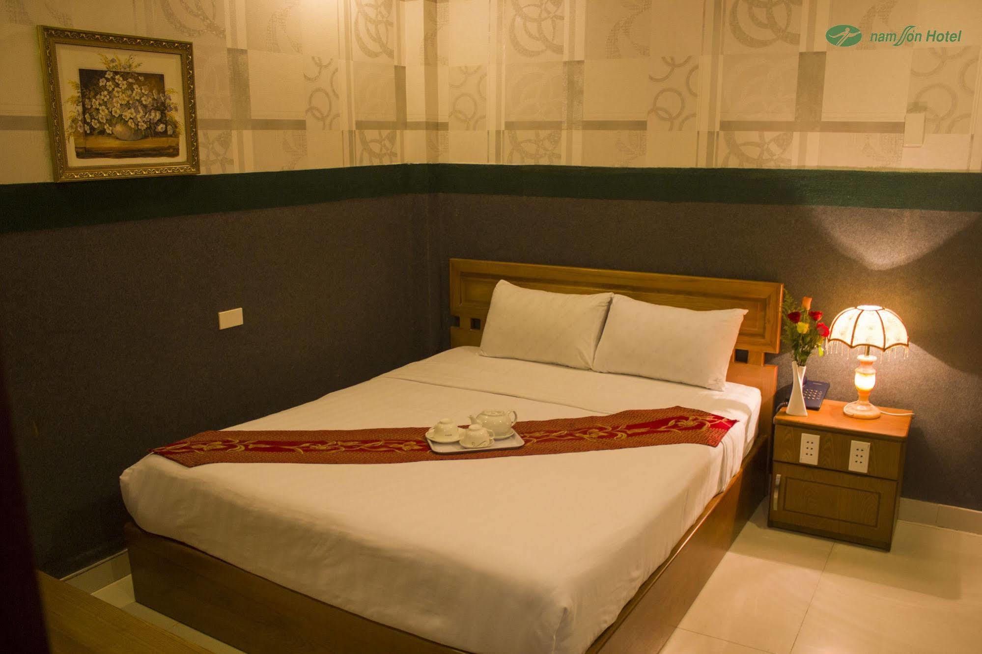 Nam Son Hotel 胡志明市 外观 照片