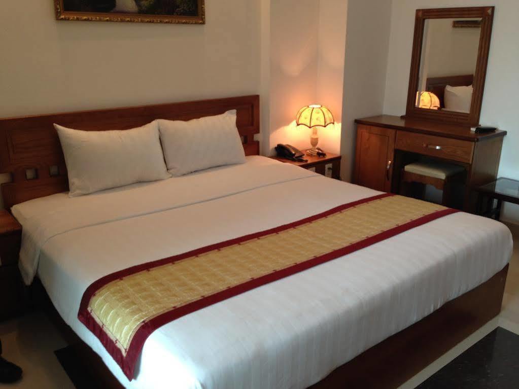 Nam Son Hotel 胡志明市 外观 照片